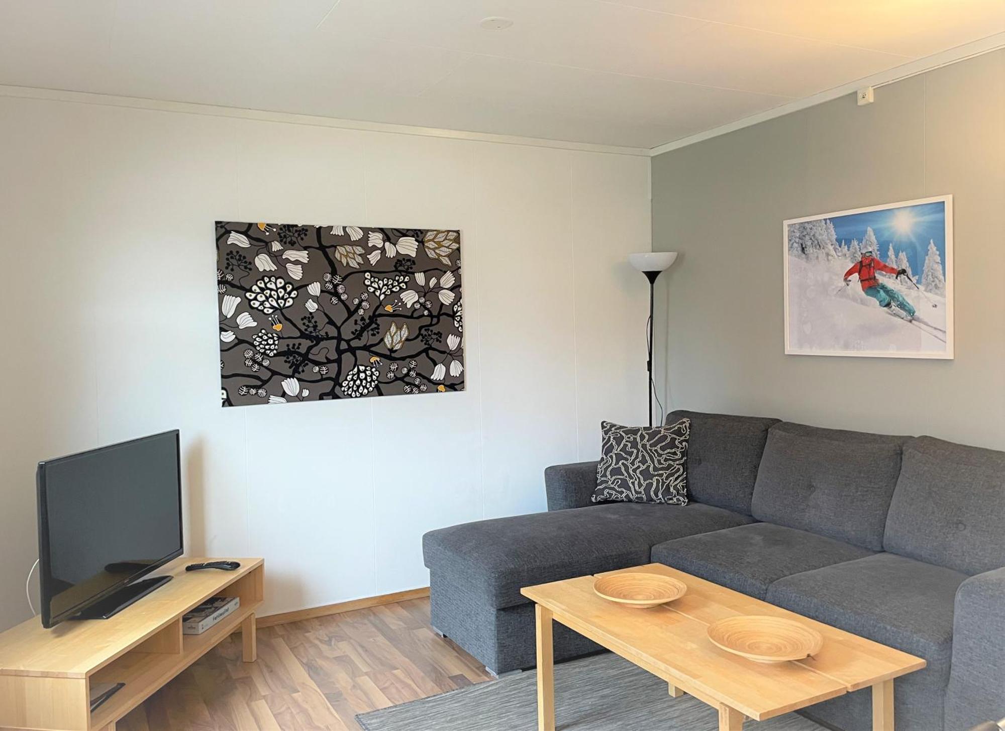 Lassiebyn 10 Entire Apartment With Parking & Kitchen Branäs Exteriör bild